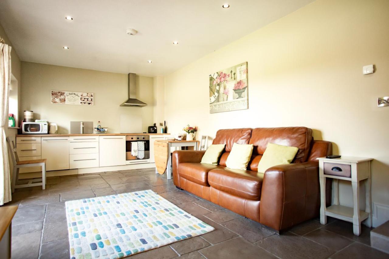 Hillcroft Accommodation Redhill (Somerset) Exterior foto