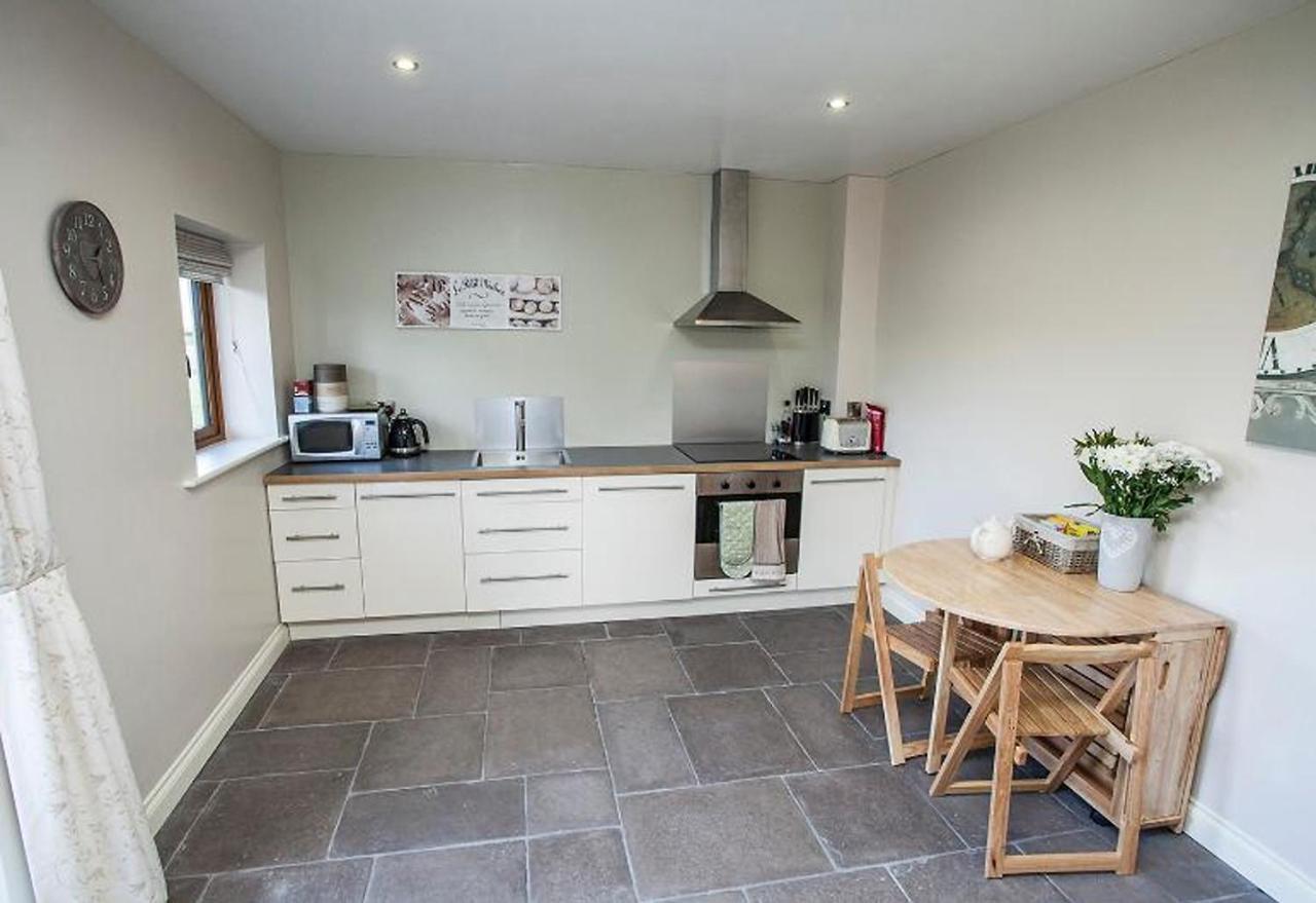 Hillcroft Accommodation Redhill (Somerset) Exterior foto
